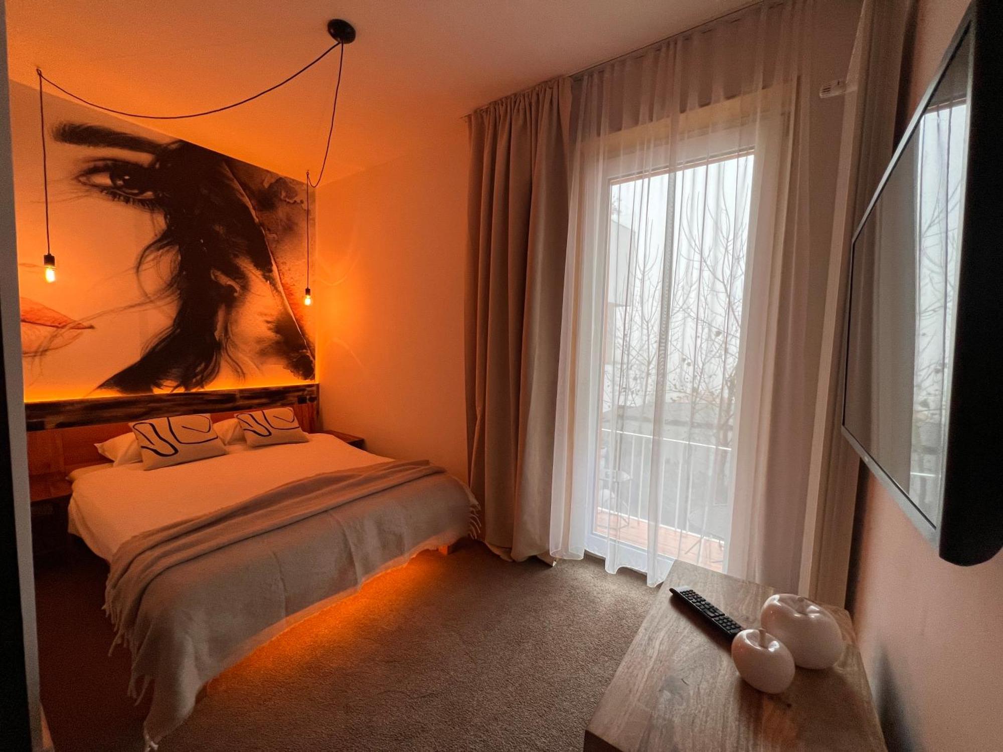 Shard Boutique Hotel-Adult Only 布拉索夫 外观 照片