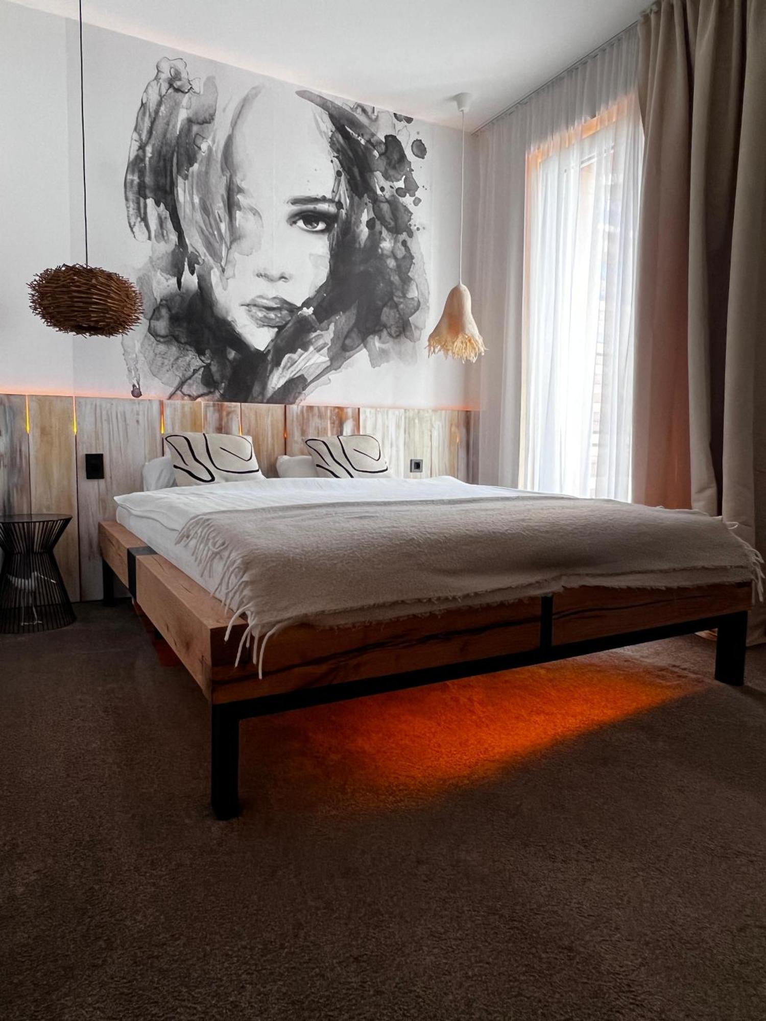 Shard Boutique Hotel-Adult Only 布拉索夫 外观 照片